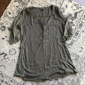 A Pea in the Pod Maternity Top